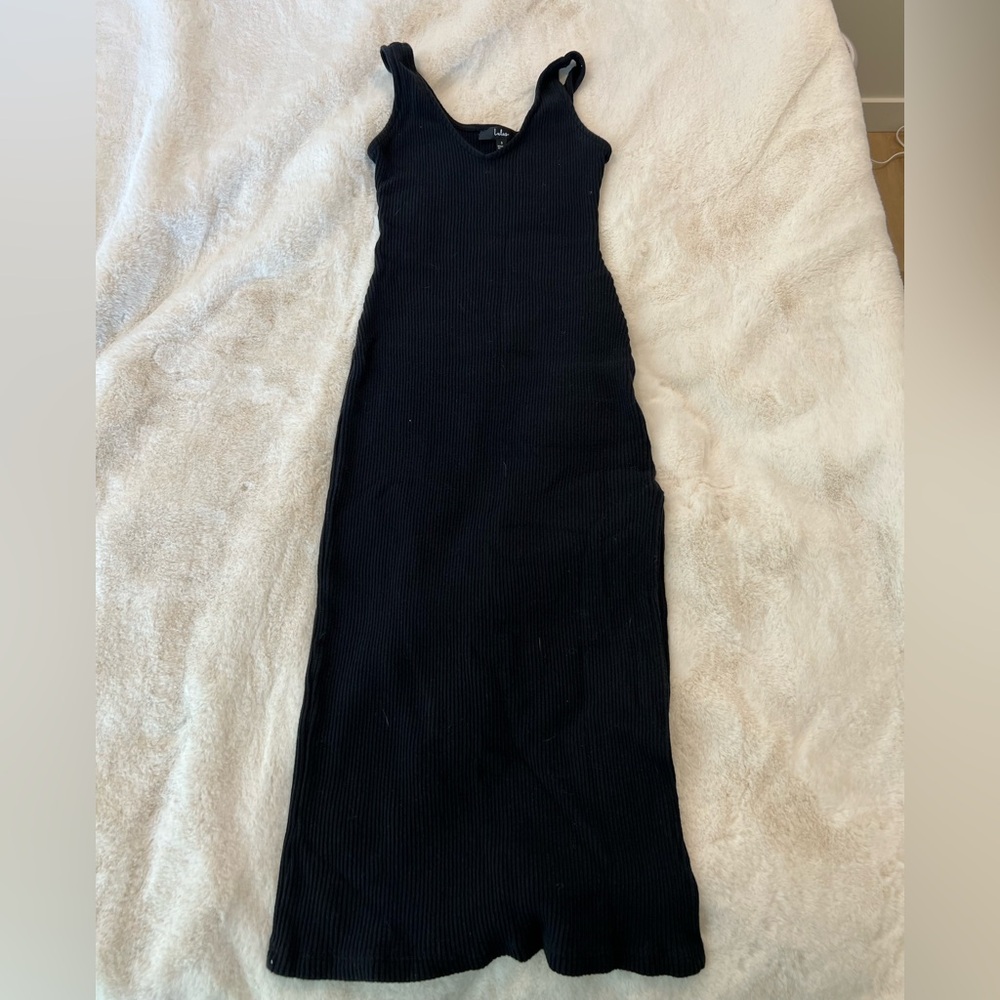 Ribbed Black Sleeveless Dress w Leg Slit